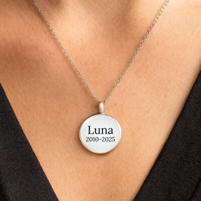 Personalised Pet Memorial Round Urn Necklace –...
