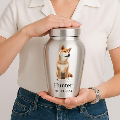Personalised Pet Urn with Full Dog Portrait,...